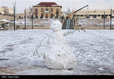 بارش برف در زنجان 