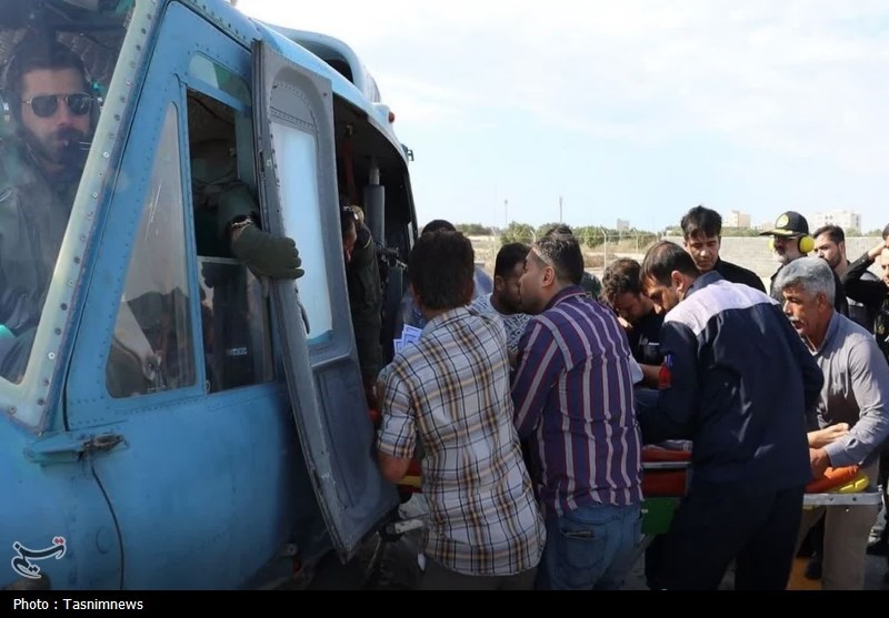 بالگرد نیروی دریایی ارتش نجات‌بخش مصدومان حادثه رانندگی