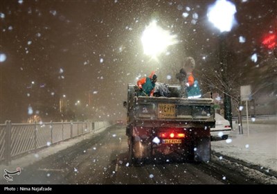 بارش برف در مشهد