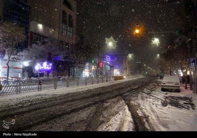 بارش برف در مشهد