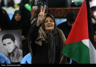 دومین گردهمایی همدلی باشکوه بانوان الوند با جبهه مقاومت