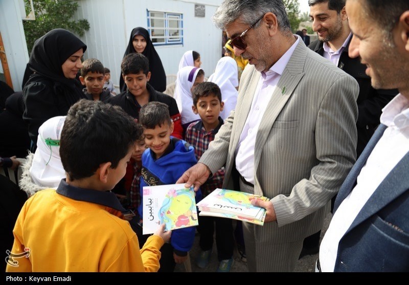 برگزاری اردوی فرهنگی جهادی«روستا با طعم کتاب»در بوشهر+تصویر