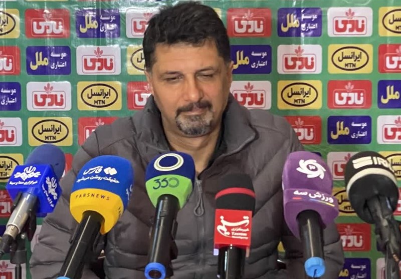 حسینی: VAR در فوتبال ما سلیقه‌ای است