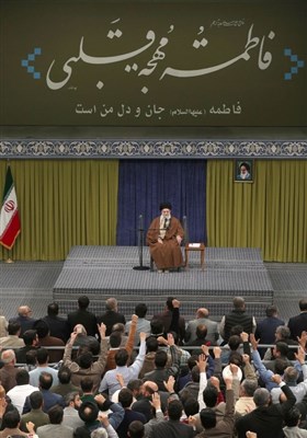 دیدار جمعی از مداحان و شاعران اهل‌بیت‌ (ع) با رهبر انقلاب