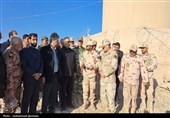 بازدید استاندار خراسان جنوبی از زیرساخت های امنیتی و انسداد مرز در نهبندان
