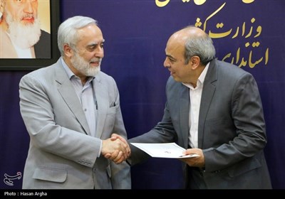 تجلیل از پژوهشگران برتر استان زنجان