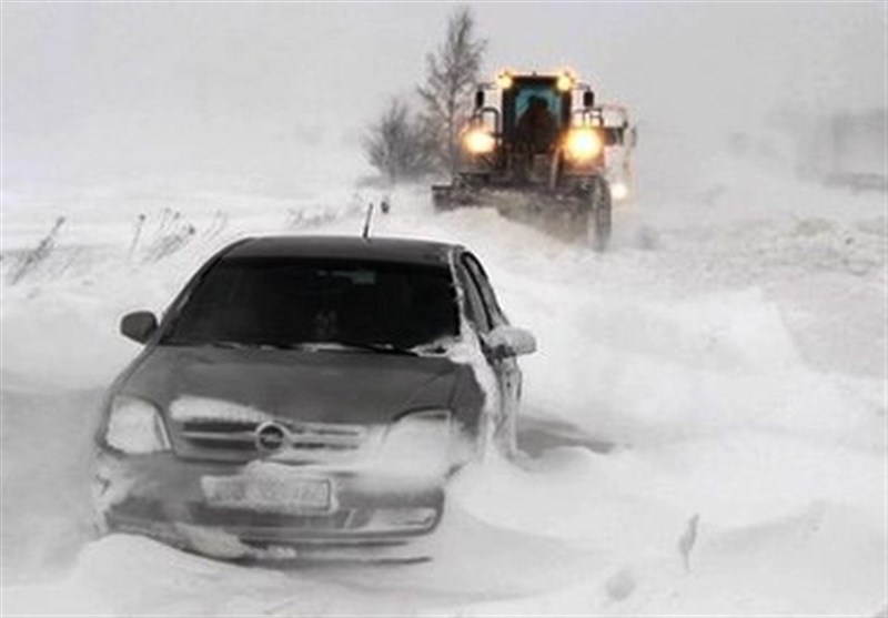 More than 200,000 Homes without Power in Bosnia after Balkan Snowstorm