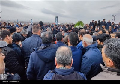 مدیرکل حوزه استاندار زنجان در خانه ابدی خود آرام گرفت