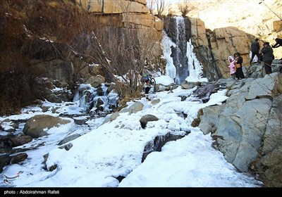 طبیعت زمستانی آبشار گنجنامه همدان