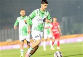 دهقان: مقابل پرسپولیس حق‌مان باخت نبود/ 2 پنالتی ما دیده نشد