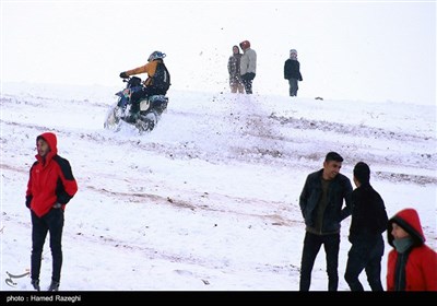 تفریحات زمستانی در ابهر - زنجان