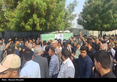تشییع باشکوه پیکر شهید شهیدی زاده در بندرعباس