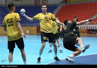 لیگ برتر هندبال/ سپاهان قهرمان نیم‌فصل شد