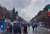 Crowds of Devotees Brave Snow to Honor General Soleimani in Kerman