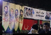 حال و هوای اربعینی گلزار شهدای کرمان در شب شهادت حاج قاسم