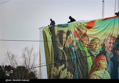 نصب بزرگ‌ترین بیلبورد کشور در کرمان