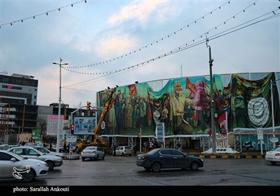 نصب بزرگ‌ترین بیلبورد کشور در کرمان