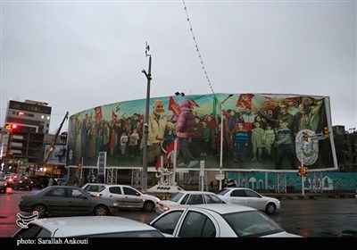 نصب بزرگ‌ترین بیلبورد کشور در کرمان