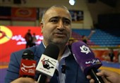 تماشاگران کشتی در گرگان 14 زندانی آزاد کردند