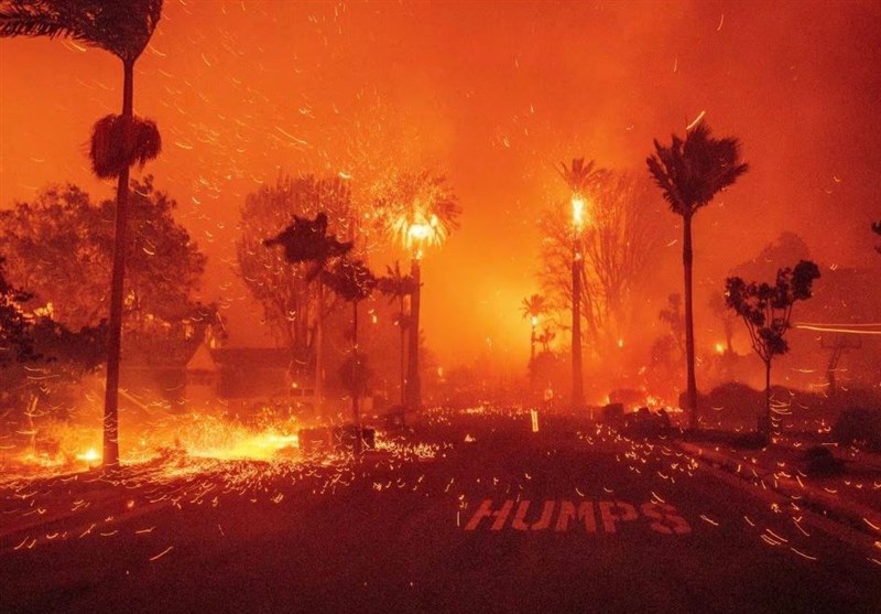 Los Angeles Races to Contain Wildfires before Severe Winds Return ...