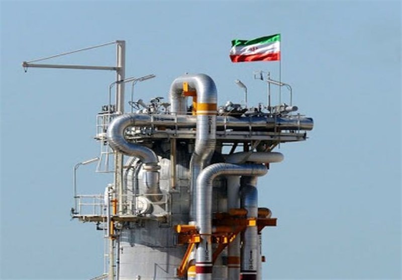 Экспорт иранской нефти побил рекорд несмотря на FATF
