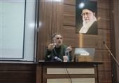 تبعیت از ولایت فقیه، کلید حل مشکلات جامعه است