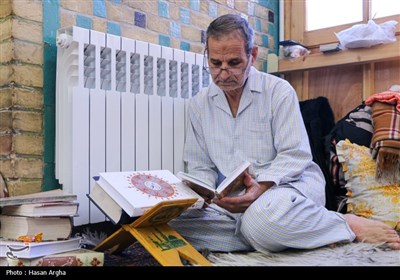 مراسم معنوی اعتکاف در زنجان