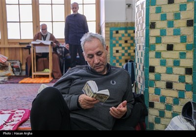 مراسم معنوی اعتکاف در زنجان