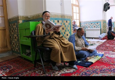 مراسم معنوی اعتکاف در زنجان