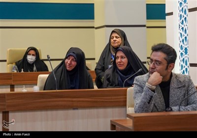 پویش نذر آقام شاهچراغ با آزادی 76 زندانی جرائم غیرعمد