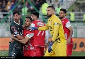 دیدار تیم‌های ذوب‌آهن اصفهان و پرسپولیس تهران