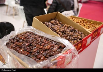 نمایشگاهی با طعم خرما، انجیر و انار در شیراز