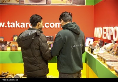 نمایشگاهی با طعم خرما، انجیر و انار در شیراز