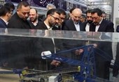 بازدید قالیباف از نمایشگاه پیشگامان پیشرفت