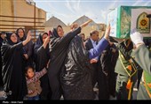 آیین وداع و طواف پیکر پاک و مطهر سربازان شهید فراجا در حرم شاهچراغ (ع) شیراز