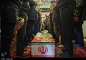 آیین وداع و طواف پیکر پاک و مطهر سربازان شهید فراجا در حرم شاهچراغ (ع) شیراز