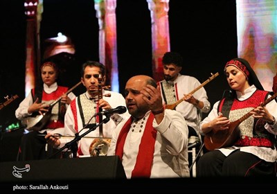 طنین موسیقی سنتی در تالار فرهنگ و هنر کرمان