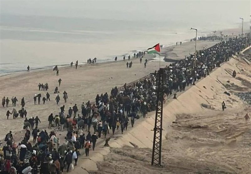 300,000 Palestinians Return to Gaza amid Ceasefire