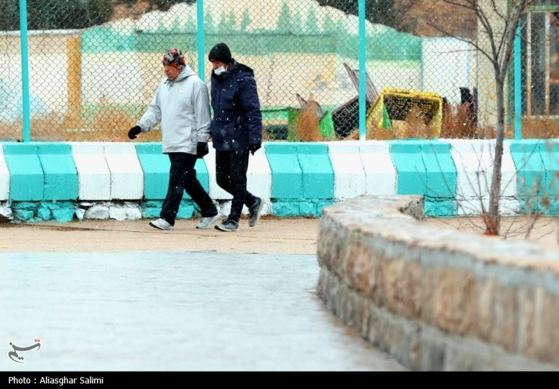 بارش برف زمستانی در بجنورد به روایت تصاویر