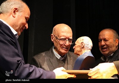 تجلیل از پیشکسوتان فوتبال استان کرمان