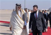 استقبال جولانی از امیر قطر در فرودگاه دمشق