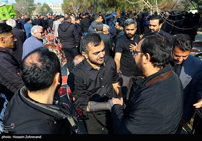 مراسم خاکسپاری پدر عبدالله عبداللهی معاون خبر خبرگزاری تسنیم ...