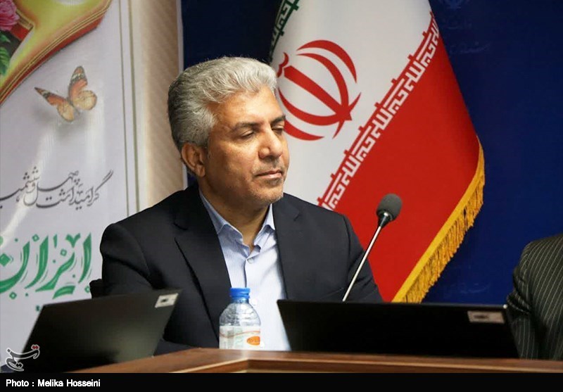 نشست خبری استاندار مرکزی از نگاه تسنیم- عکس صفحه استان تسنیم