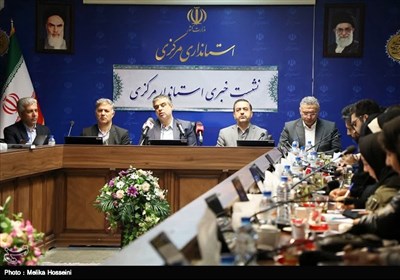 نشست خبری استاندار مرکزی از نگاه تسنیم