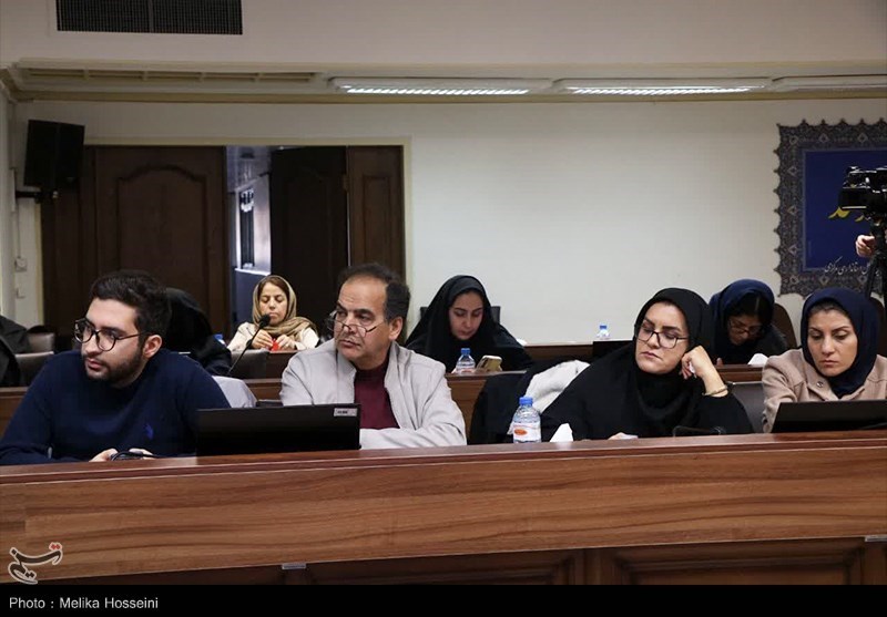 نشست خبری استاندار مرکزی از نگاه تسنیم- عکس صفحه استان تسنیم
