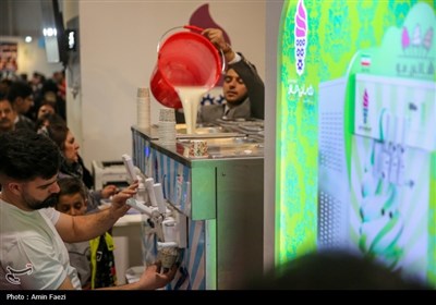 افتتاح 2 نمایشگاه فولاد و قهوه در شیراز