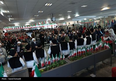 آغاز جشن‌های دهه فجر در گلستان