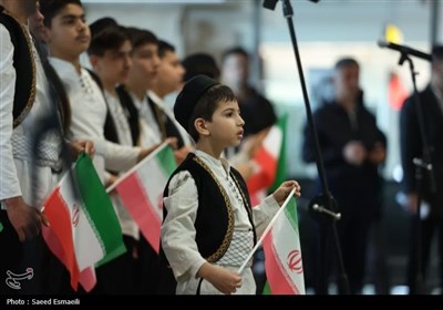 آغاز جشن‌های دهه فجر در گلستان
