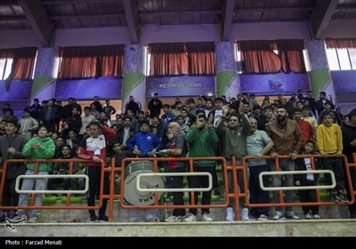 رقابتهای کشتی جوانان کشور در کرمانشاه