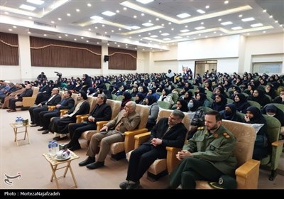نواخته شدن زنگ انقلاب در کاشان